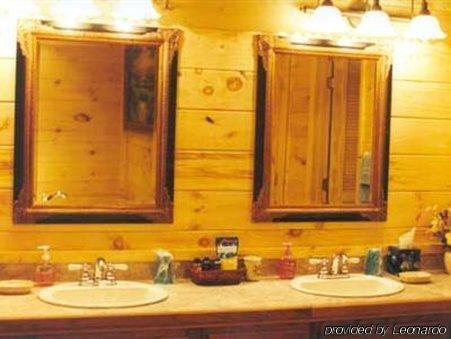 מגי ואלי Misty Mountain Ranch B&B חדר תמונה
