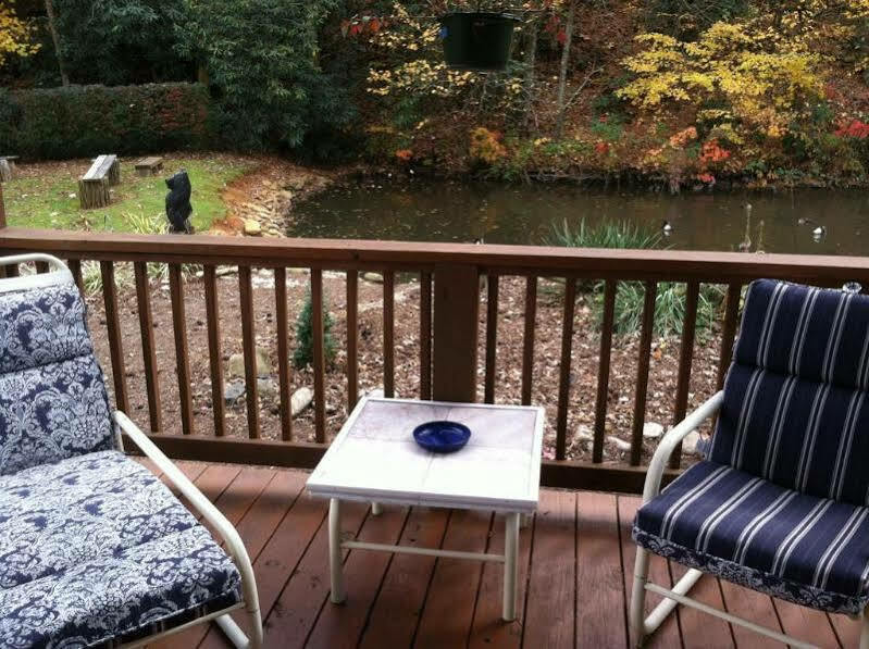 מגי ואלי Misty Mountain Ranch B&B מראה חיצוני תמונה